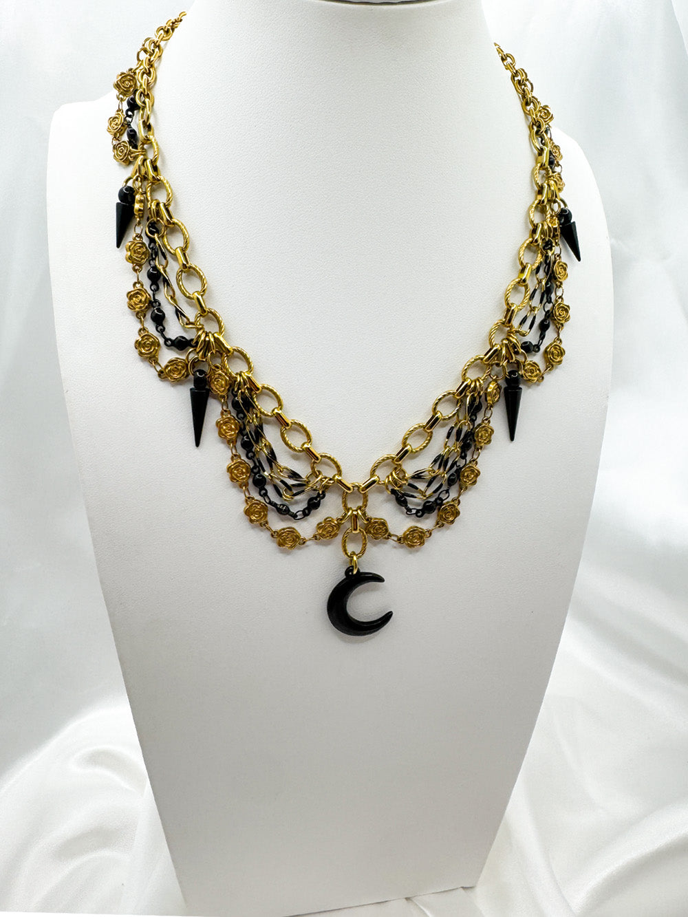 Statement and fashion jewellery
